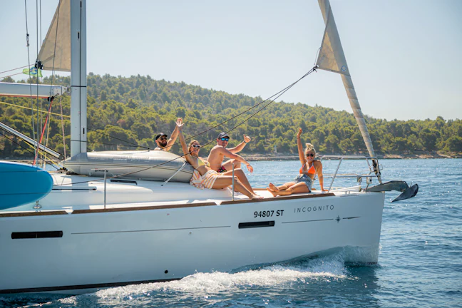 5_reasons_why_you_should_explore_croatia_on_a_party_yacht_1_bae46b82bc