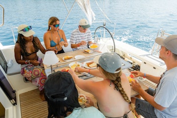 5_reasons_why_you_should_explore_croatia_on_a_party_yacht_3_91a3197645