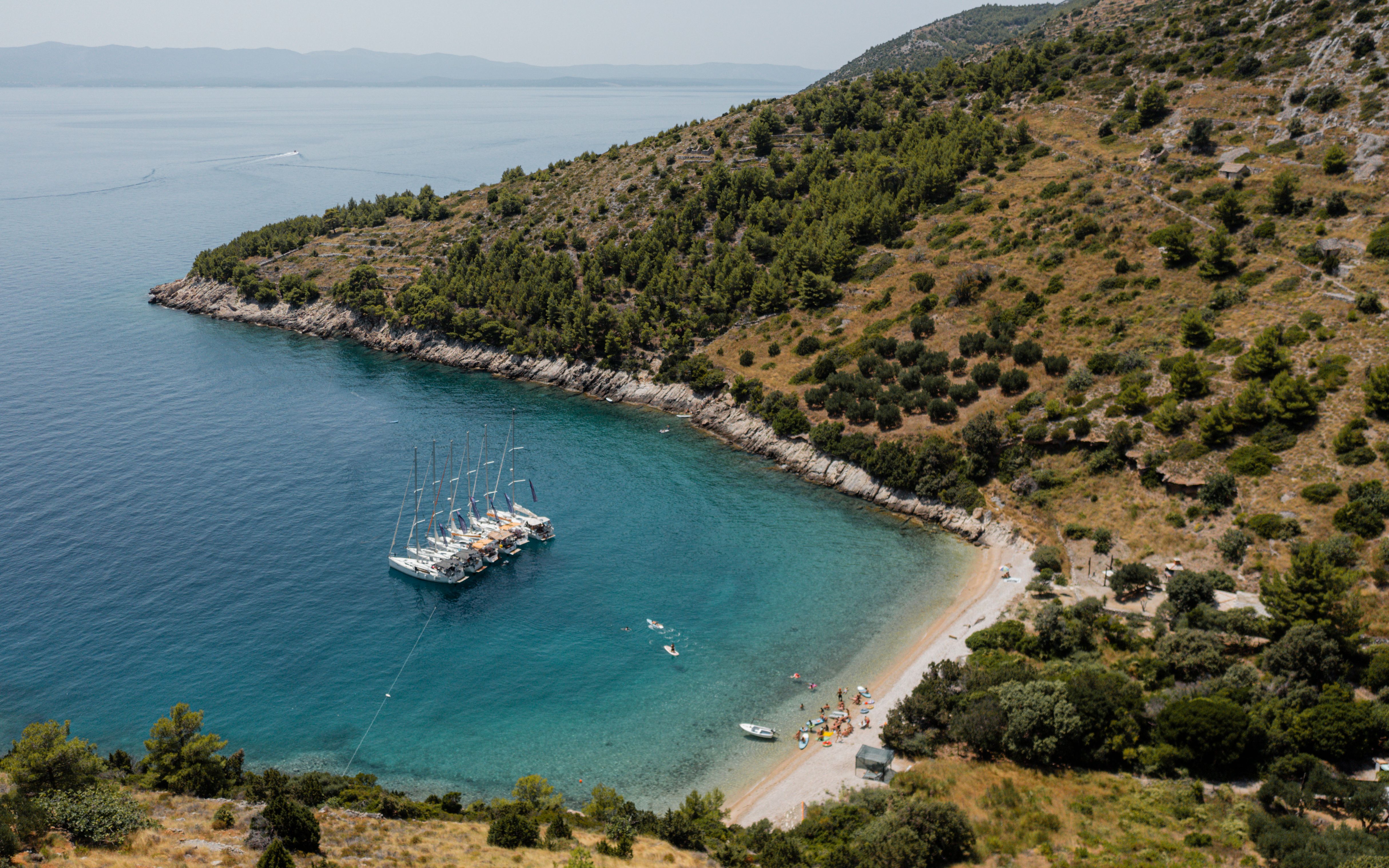 5_reasons_why_you_should_explore_croatia_on_a_party_yacht_5_8637e7bd0f