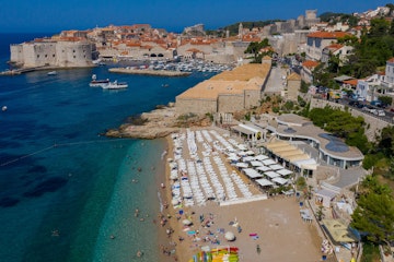 7_bars_in_dubrovnik_that_you_absolutely_must_drink_at_5_c221a5ce6d