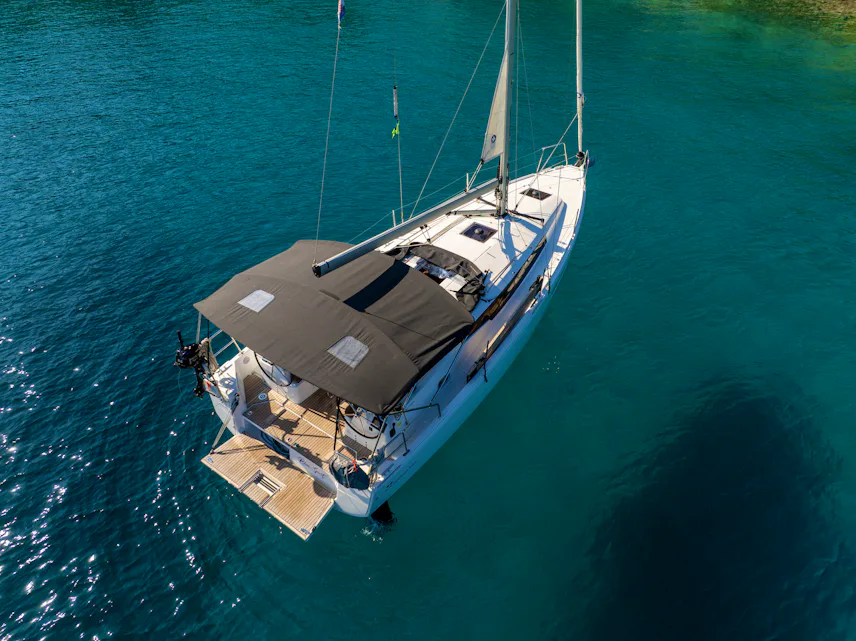 DECK SPACE