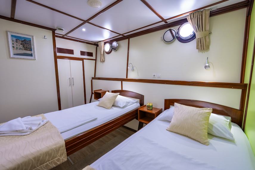 CABINS