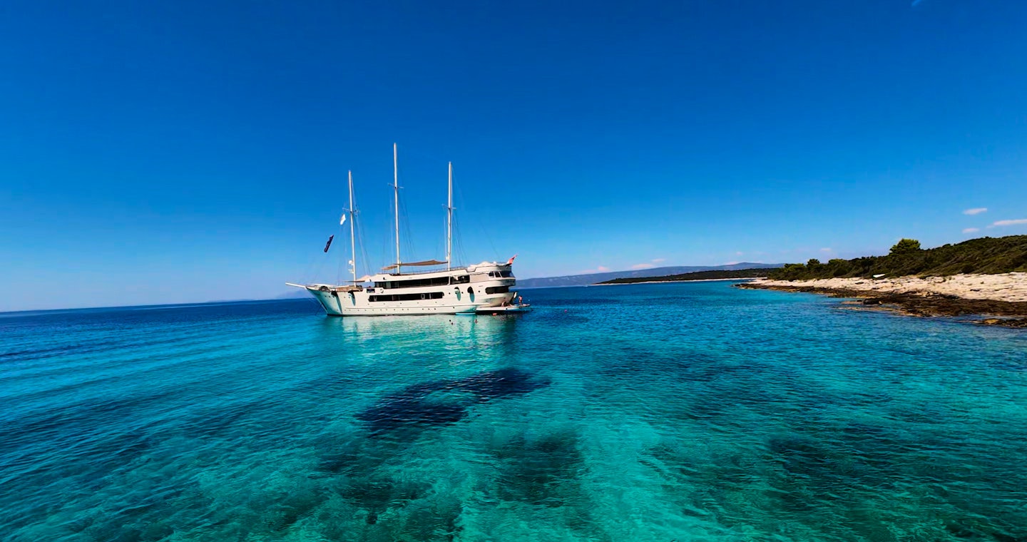 Explorer Dubrovnik & Split Cruise