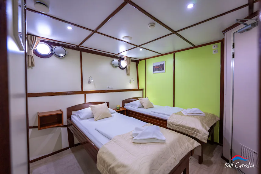 CABINS