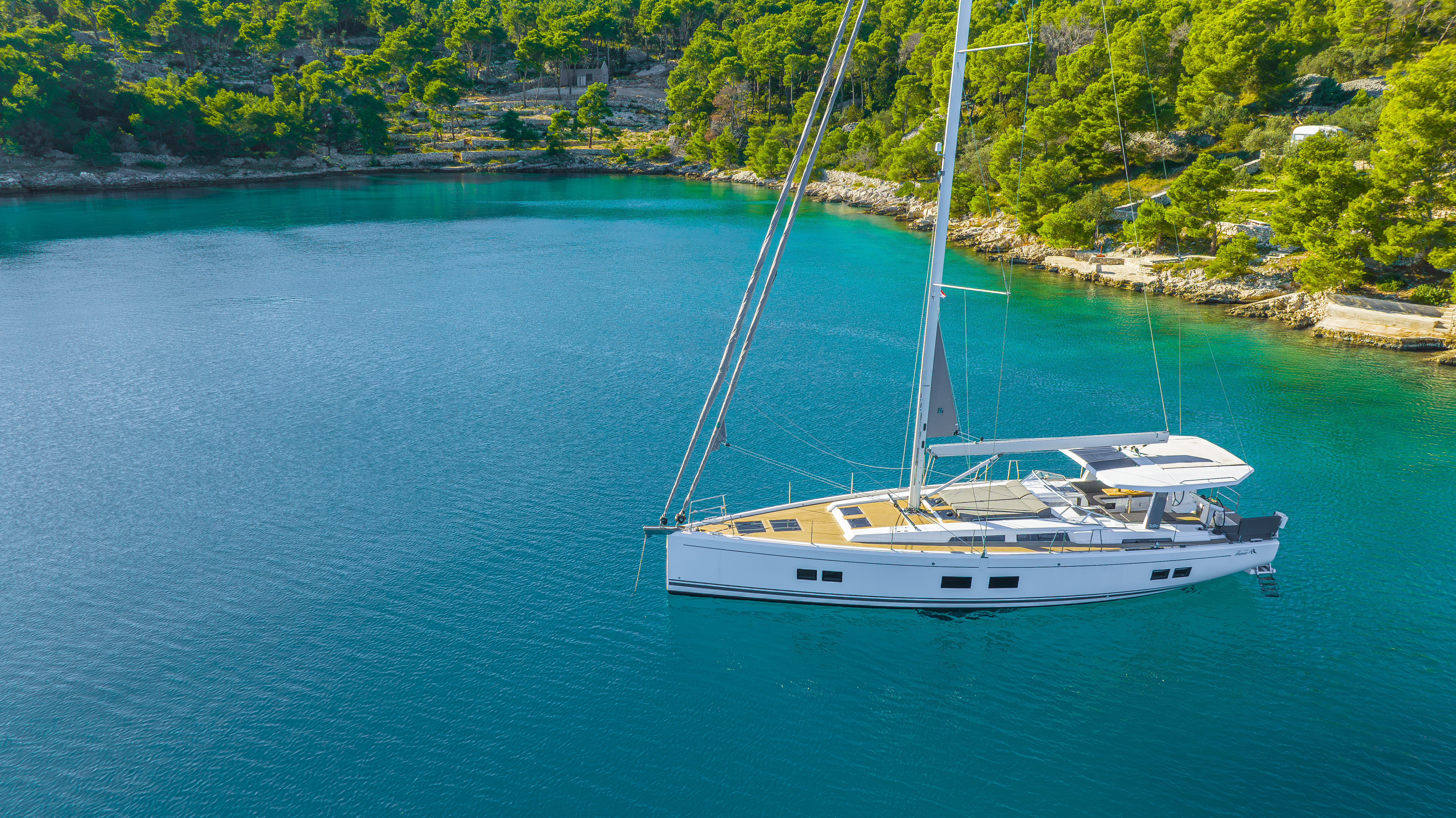 Morpheus_Yacht_Charter_Drone_Photoss_20_1b69d02b7c