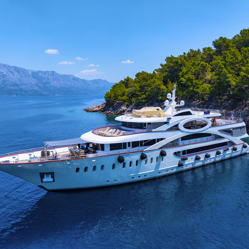 10% off whole ship charters