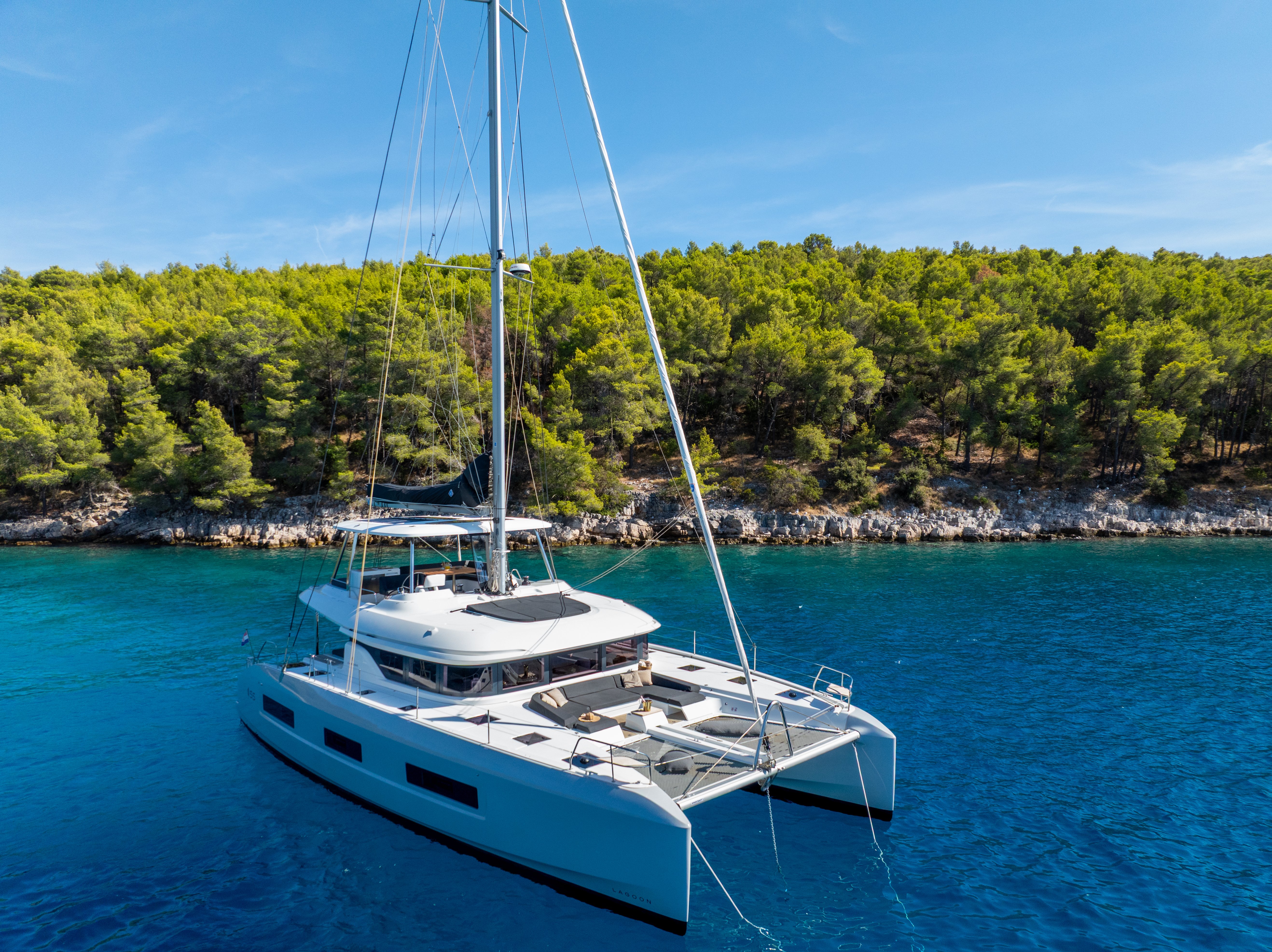 Lagoon 55 | Valerie
