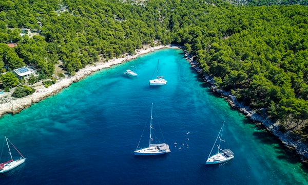 A Day in the Life of a Private Yacht Tour