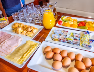 Daily Buffet Breakfast