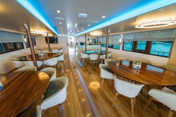 craftsman_ship_at_work_5_04a47cf288