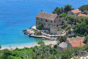 croatias_best_beaches_11_bd85b52e3f