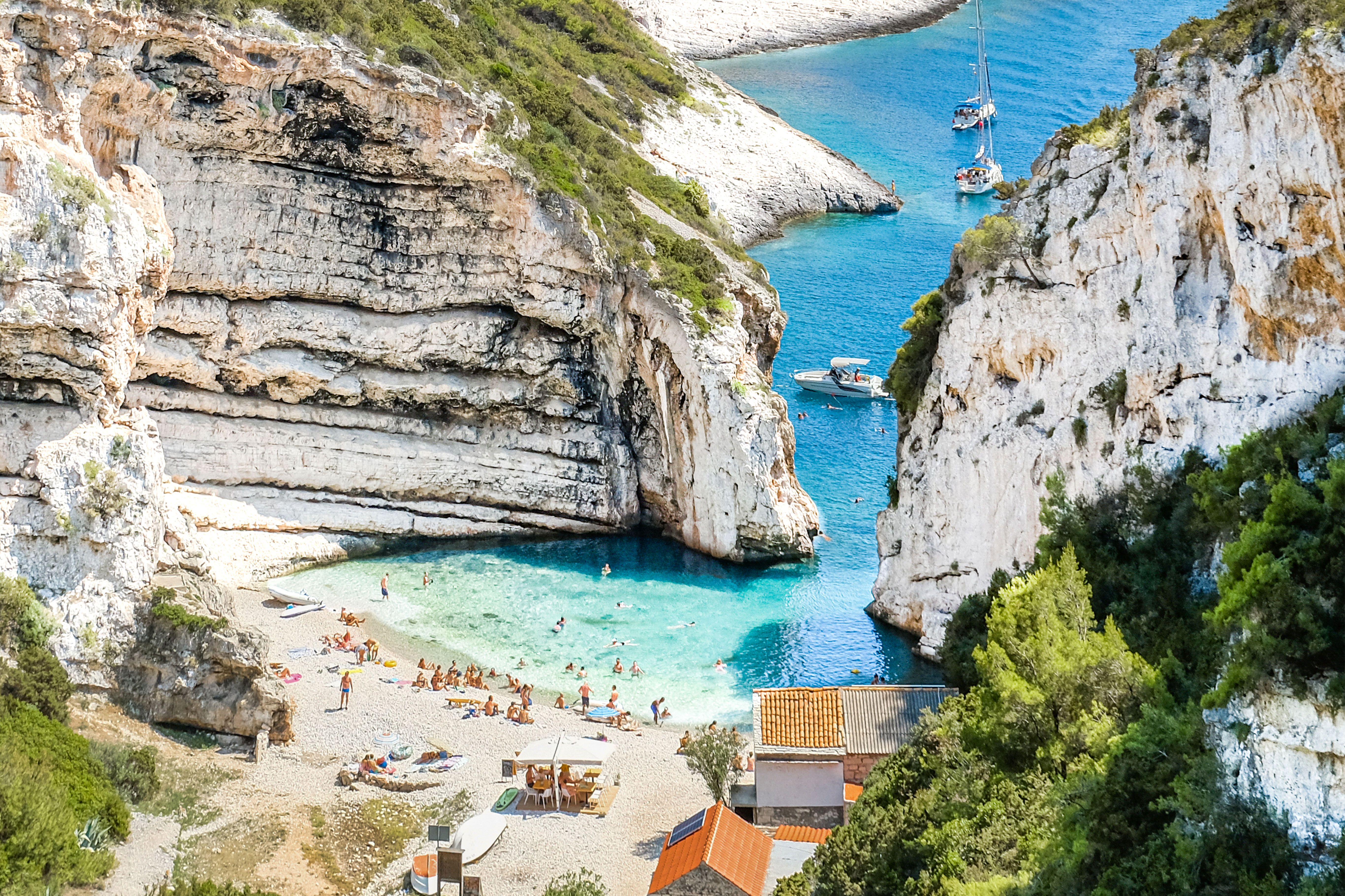 croatias_best_beaches_6_50ff33ec5f