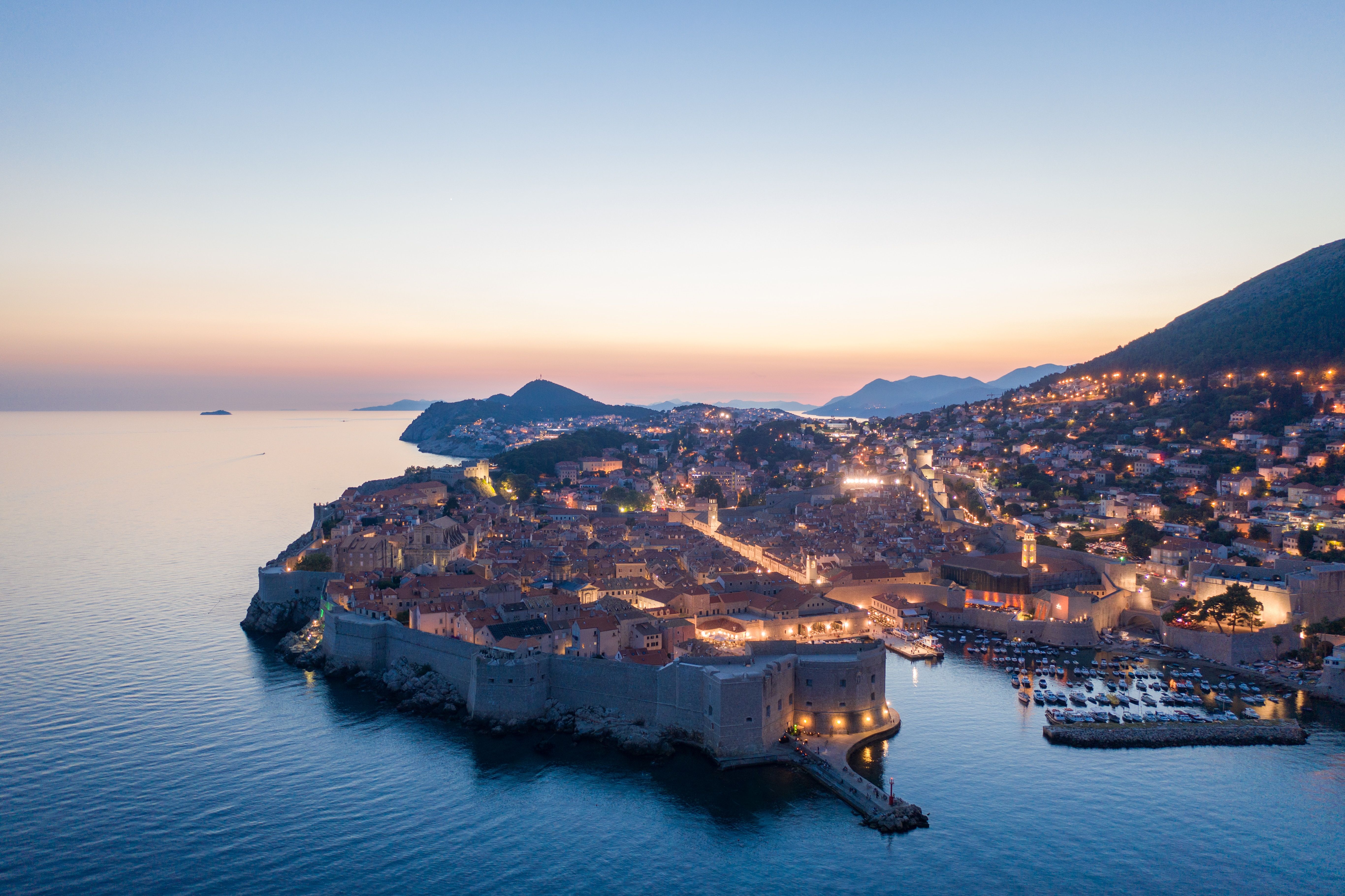 croatias_nightlife_2_7ca2205d2e