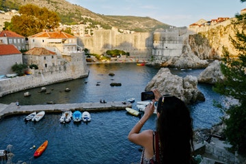 dubrovniks_nightlife_1_493b821674