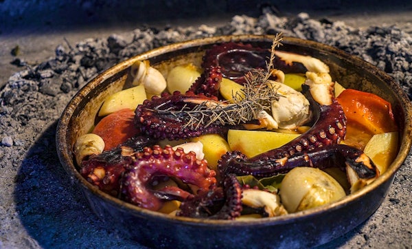 How to Make Dalmatian Peka: A Traditional Recipe