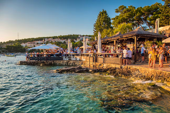 hvar_9_764068e435