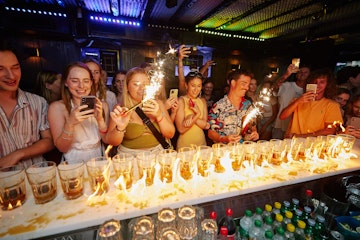 hvars_nightlife_2_fd535a14e4