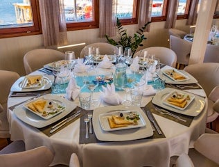 3 Course Lunch Daily