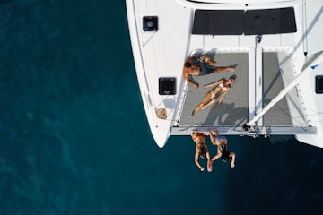 introducing_the_identical_twins_2_b1736dd774