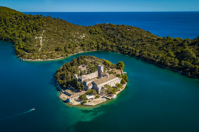 mljet_15_5abdaaf4ce