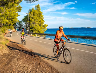 Active Optional Excursions