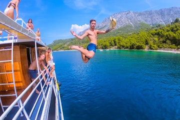 sail_croatia_navigator_the_ultimate_party_cruise_in_europe_3_e36db20454