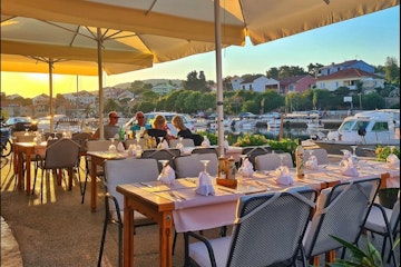 sailing_croatian_restaurants_route_5_1eab267290