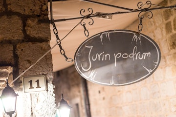 stari_grad_12_5f4bd44b09