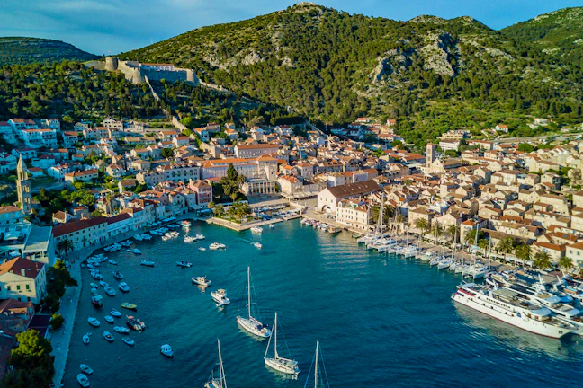 stari_grad_16_024e935ed3
