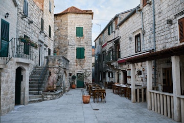 stari_grad_8_0457a9ab1f