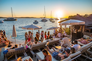 top_cocktail_spots_croatia_visit_4_b579cdaa5f